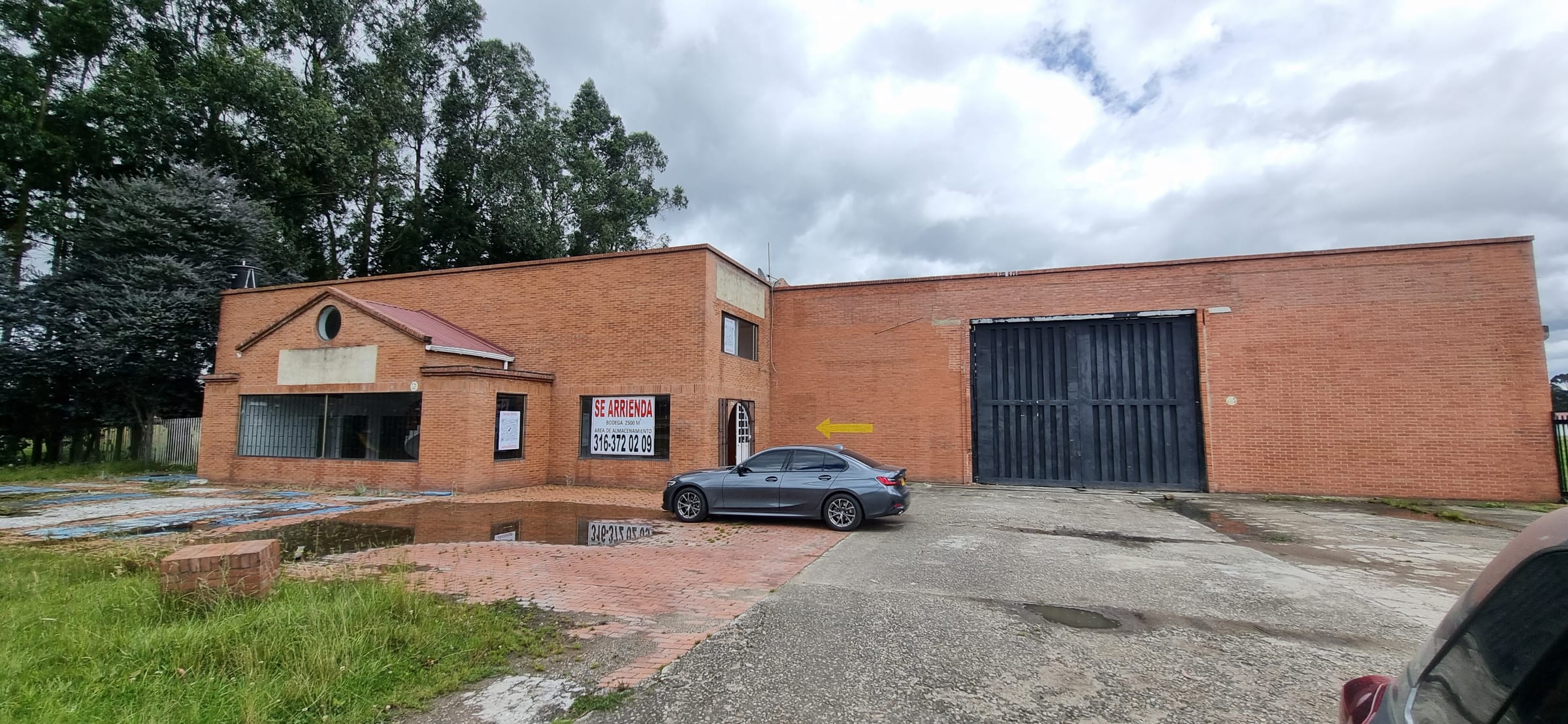 Mantenimiento integral bodega Tocancipá Cundinamarca — fachada, cubierta y puerta vehicular — APLOSS
