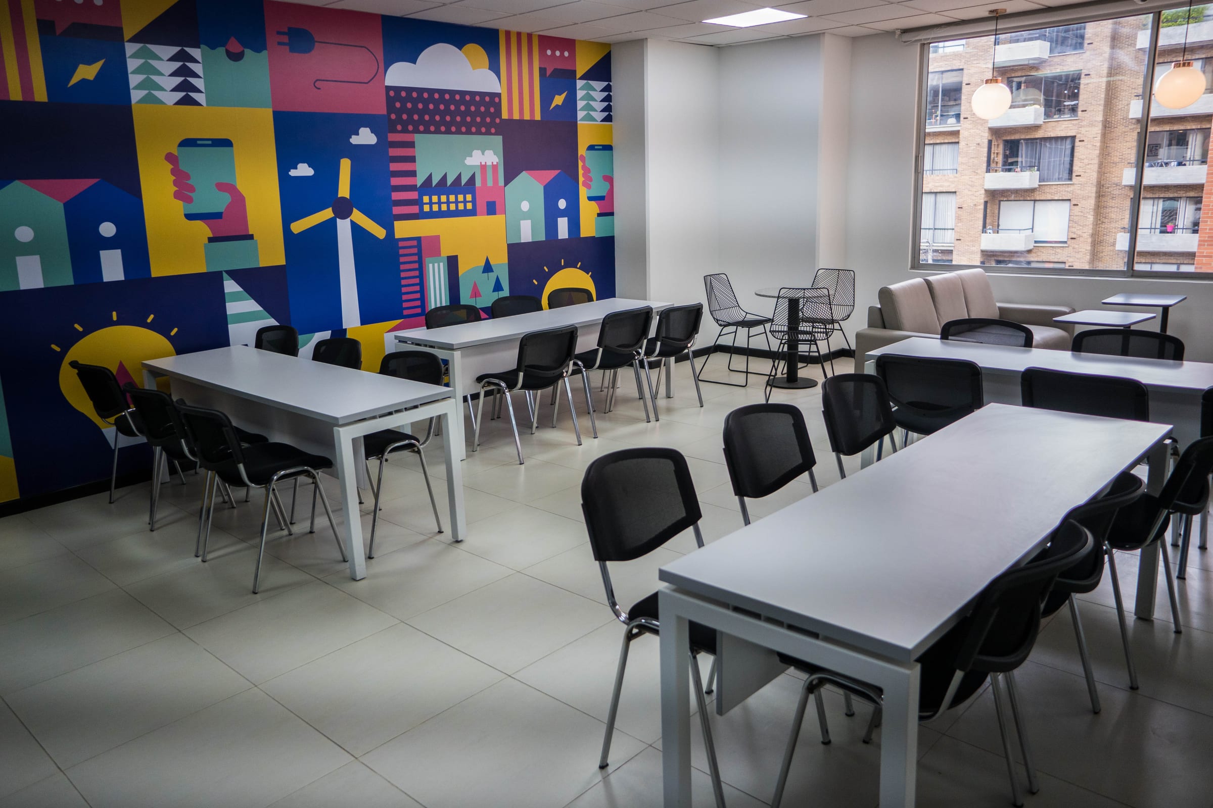 Materiales y terminaciones — Computrabajo — Oficina 302