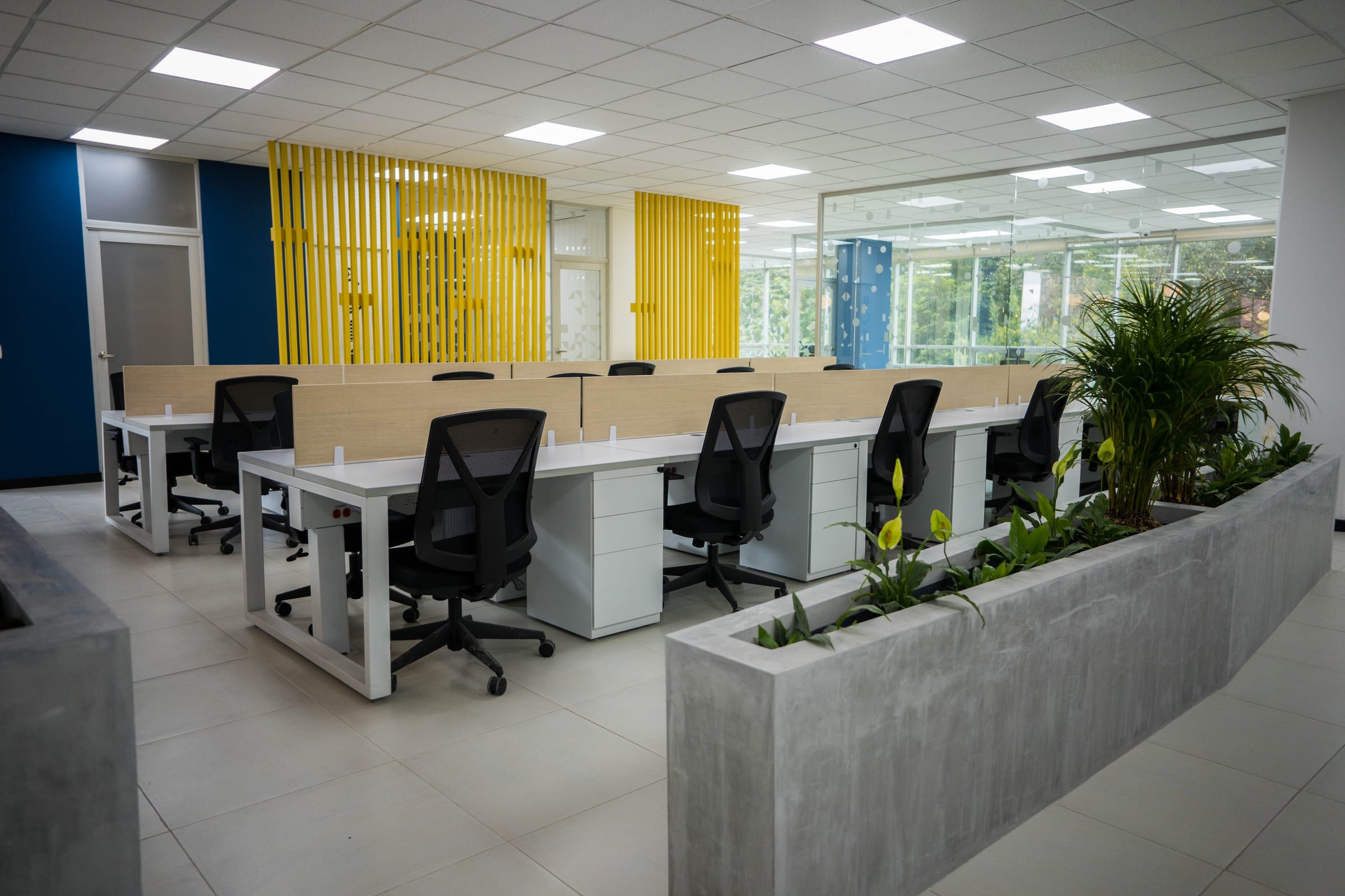 Interior terminado — Computrabajo — Oficina 302 — APLOSS Bogotá