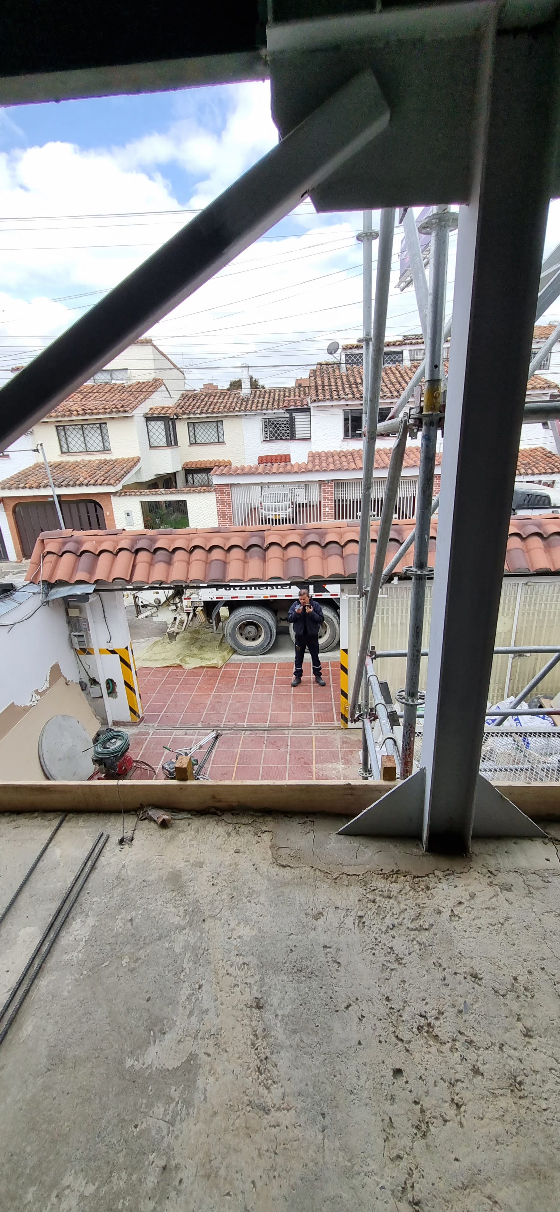 Vista panorámica — JIC Eléctricos — Oficinas industriales — APLOSS Bogotá